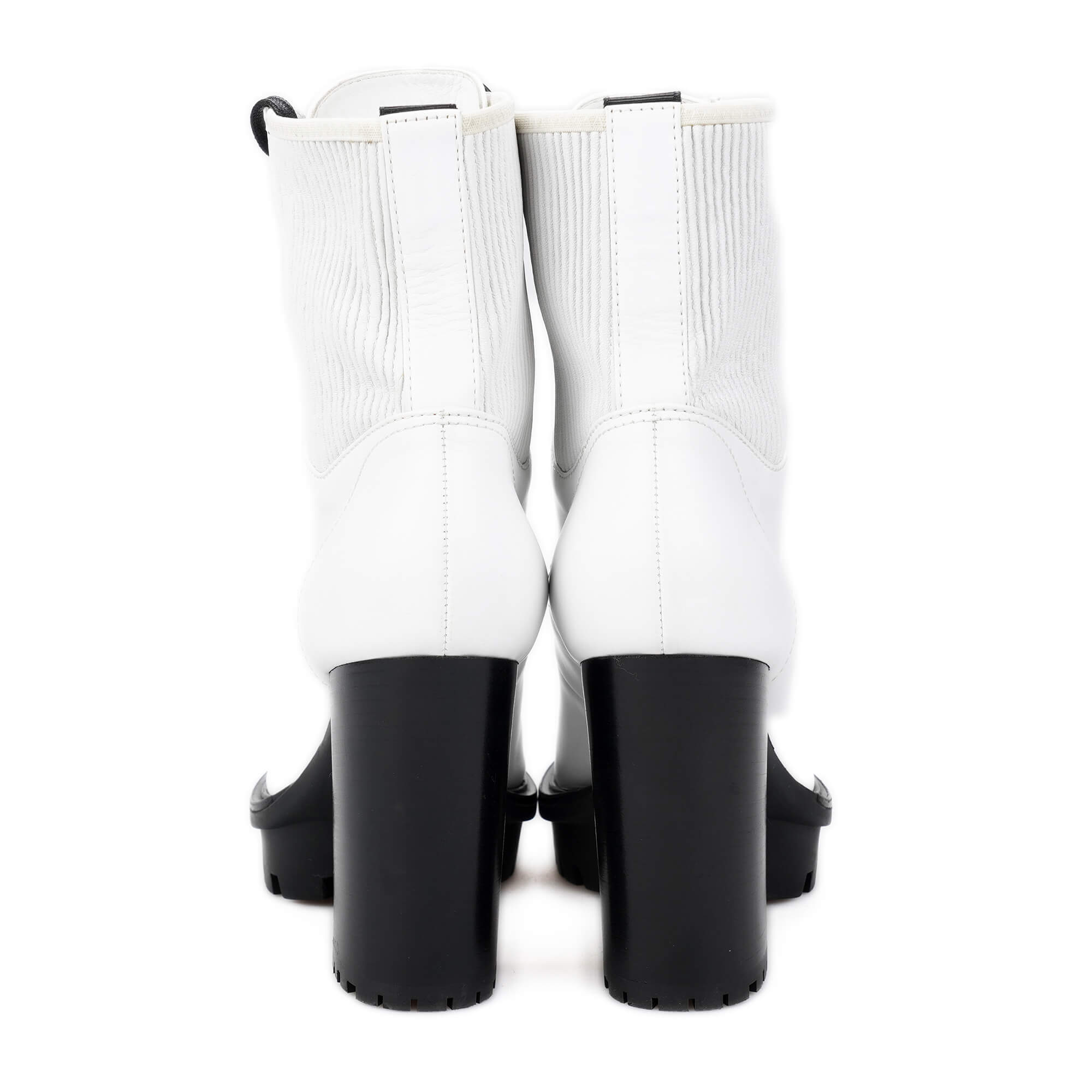 Gianvito Rossi - White Leather and Black Lace Up Boots